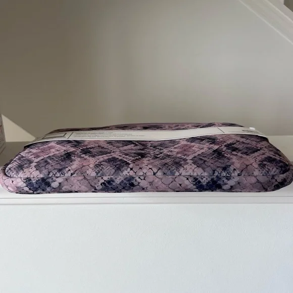 Laptop Sleeve 13” - 15” - Picture 6 of 9